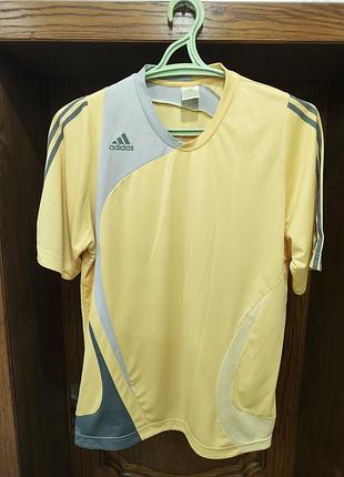 Футболка adidas