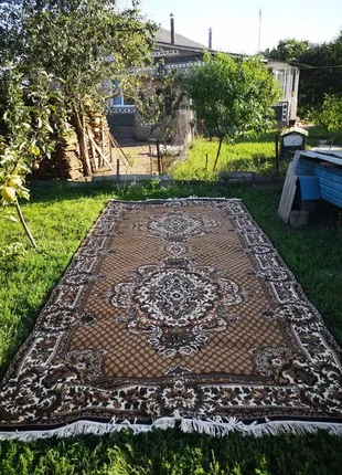 Продам килим