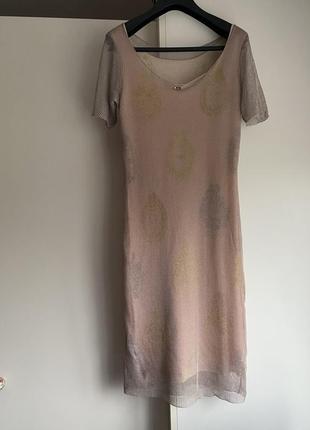 Сукня escada