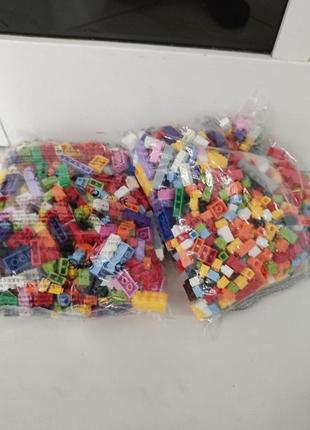 Конструктор большой набор строительных деталей блоков 1000 шт без коробки для лего2 фото
