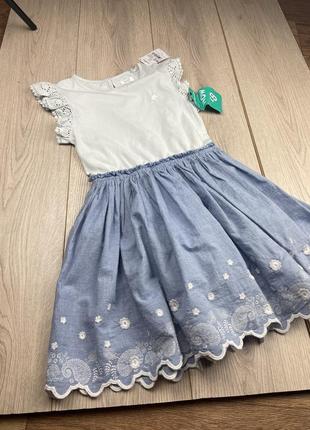 Новое платье 7-8 лет