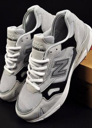 Кросівки чоловічі new balance 920 light gray