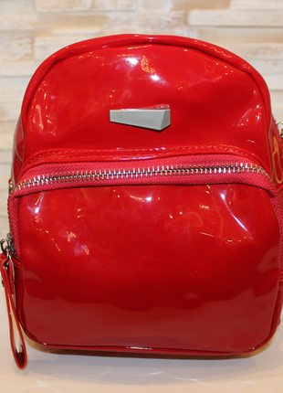 Небольшая женская сумка-рюкзак красная код 7-611