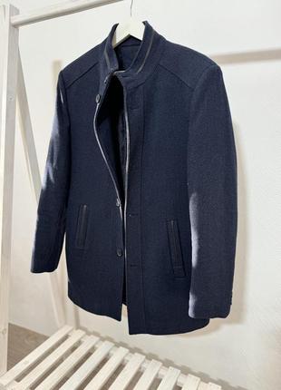 Чоловіче пальто