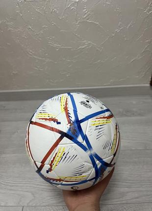 Футбольный мяч adidas fifa qatar