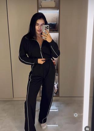 Костюм спортивний з лампасами