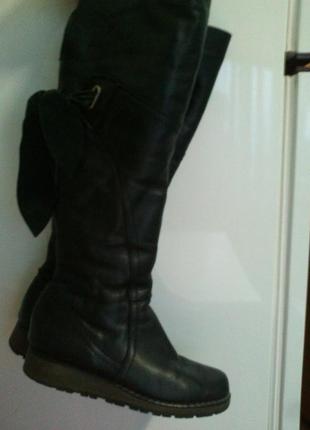 Шкіряні зимові чоботи на низькому ходу