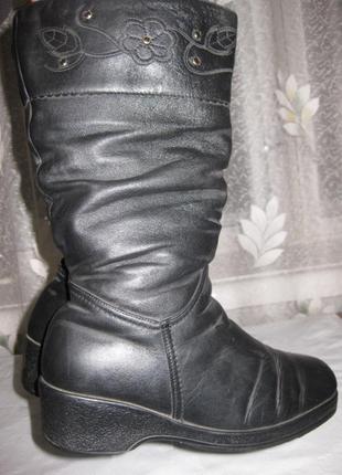 Кожаные зимние сапоги на натуральном меху