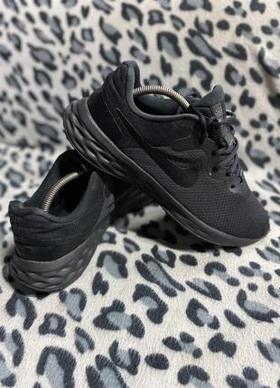 Кроссовки мужские nike