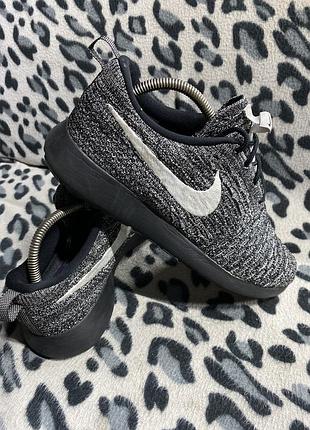 Кроссовки nike