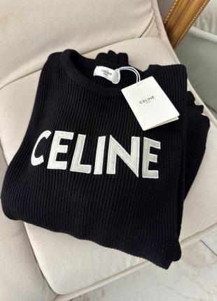 Брендовый женский свитер