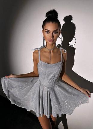 Сияющее корсетное люрековое платье мини с двойной юбкой, вечернее платье мини из люрекса с корсетом, блестящее платье на новый год