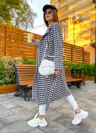 Новое пальто в трендовом принте