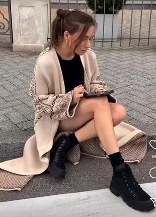 Стильные женские ботинки