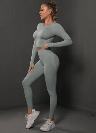 Костюм «новий» 2 в 1 (рашгард та легінси) з пуш-ап ефектом світло-сірого кольору, розмір m