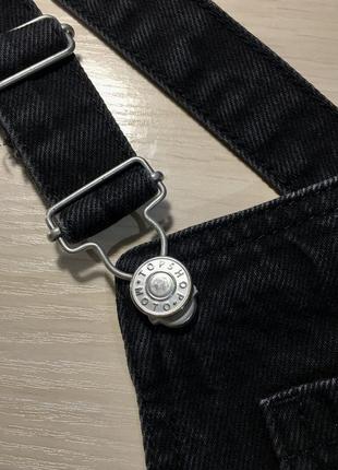 Джинсовий сарафан topshop moto bib pocket pinafore dress — s9 фото