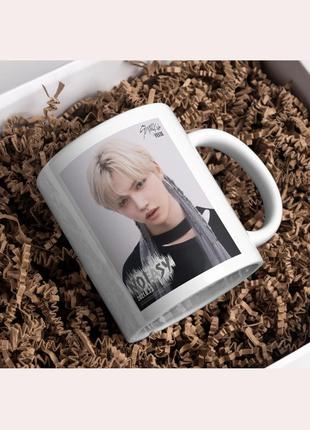 Кружка ли феликс lee felix (ли йонбок) стрей кидс stray kids
