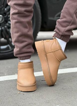 Уги жіночі ugg зимові високі коричневі шкіряні 39 41