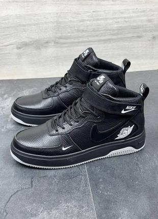 Чоловічі зимові шкіряні кросівки