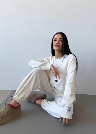 Стильный вязаный костюм onesize4 фото