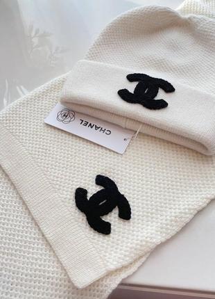 Комплект шапка + шарф в стиле chanel