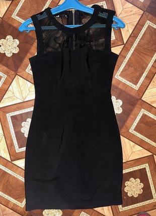 Черное короткое платье xs