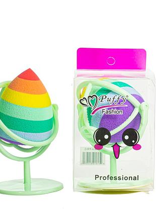 Спонж для нанесения макияжа puffy полосатый на подставке фигурный