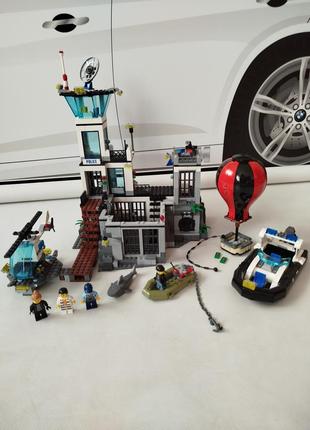 Lego city остров - тюрьма 60130