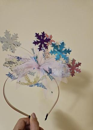 Обруч снежинки разноцветные