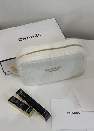 Новорічний подарунковий набір від chanel, туш, помада та косметичка шанель