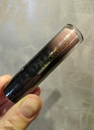 Матовая, пудровая, стойкая помада