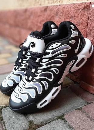 Nike air max tn plus drift белые с черным кроссовки мужские найк аир макс с баллоном весенние летние демисезонные кожаные топ качество