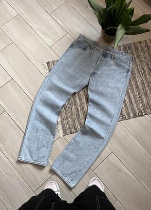 Свет голубые прямые джинсы levis 501