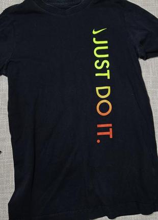 Футболка nike. чорна футболка nike на зріст 147-158 см