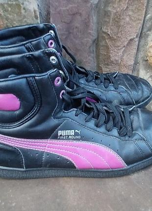 Женские вместимые кроссовки puma.