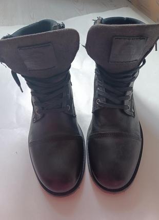 Кожаные берцы очень крутые