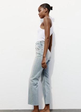 Укороченные джинсы zara