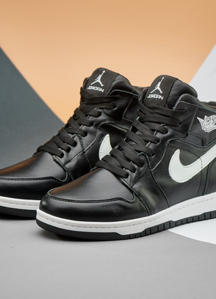 Підліткові дитячі зимові кросівки черевики на хутрі з натуральна шкіра чорний