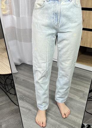 Стильные джинсы bershka