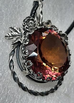 Его величие - султанит