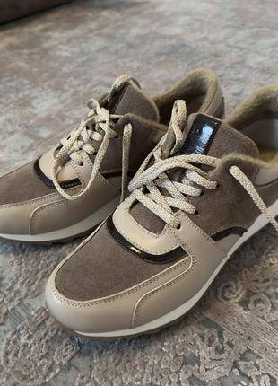 Кроссовки утепленные украинского производства из качественной кожи