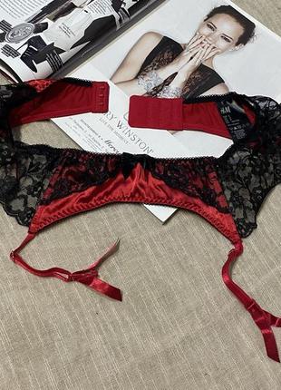 H&m новый крутой пояс для чулок с кружевом
