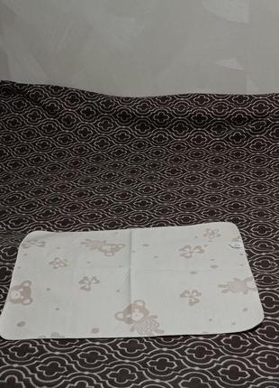 Детская пилушка влагостойкая новая