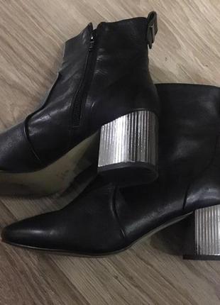 Ботинки carvela. кожа. размер 37,5.