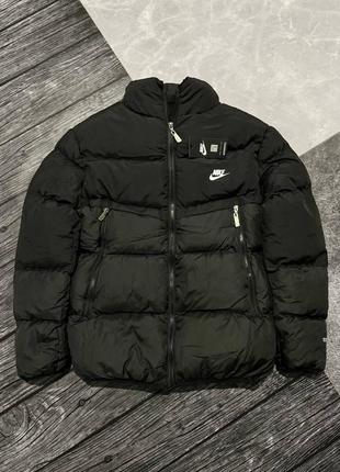 Зимова куртка nike