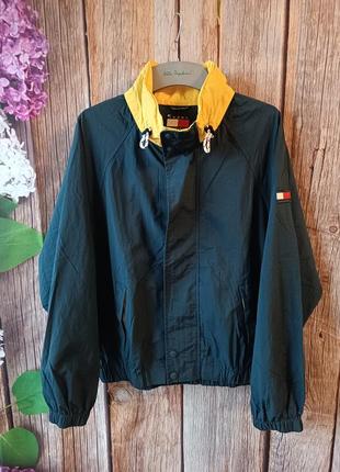 Брендовая ветровка . tommy hilfiger.   р 48 новая
