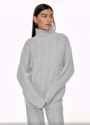 Aritzia теплый свитер в косичке из шерсти мериноса