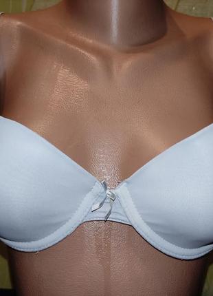 Гарний бюстгальтер, дуже гарний стан,
