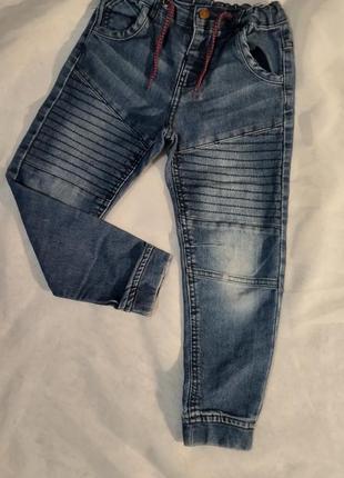 Джинси джогери