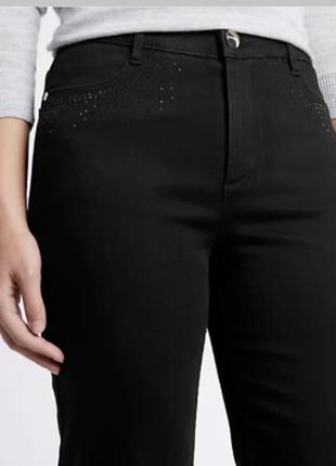 Базові бавовняні чорні стрейчові джинси р. eur 44 укр. 52 m&s rise straight leg embellished rrp